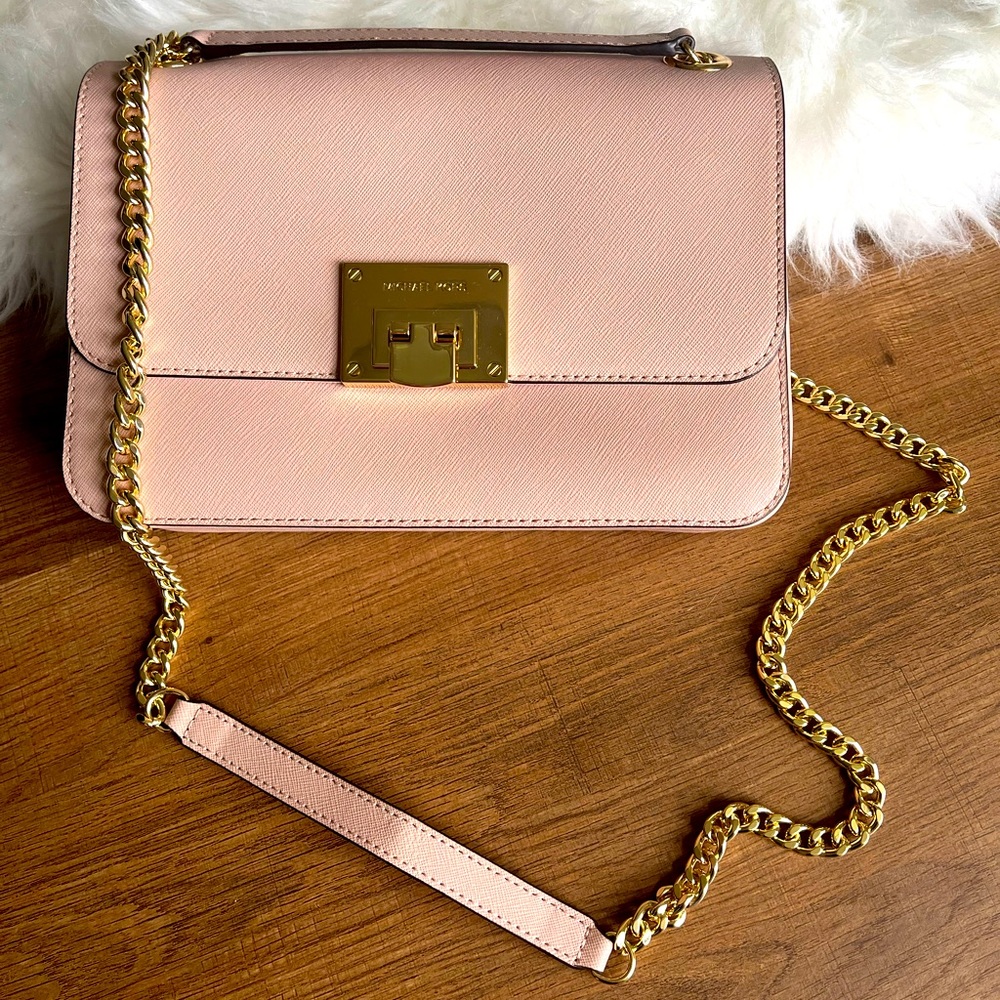 MICHAEL Michael Kors Pink Saffiano Leather Shoulder Bag with Gold Chain